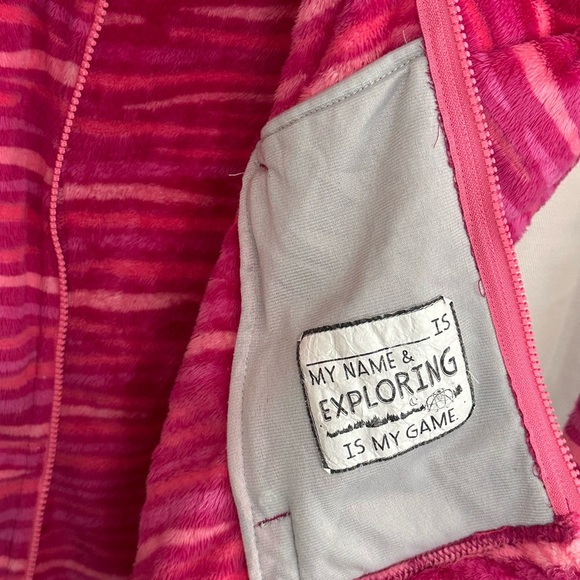 The North Face Girls Pink Fuzzy Lightweight Fleece Jacket 14 16 - Picture 7 of 8